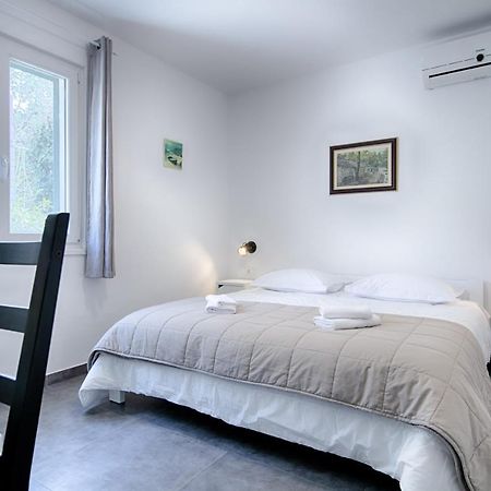 Apartmani Dule Komiža Exteriör bild