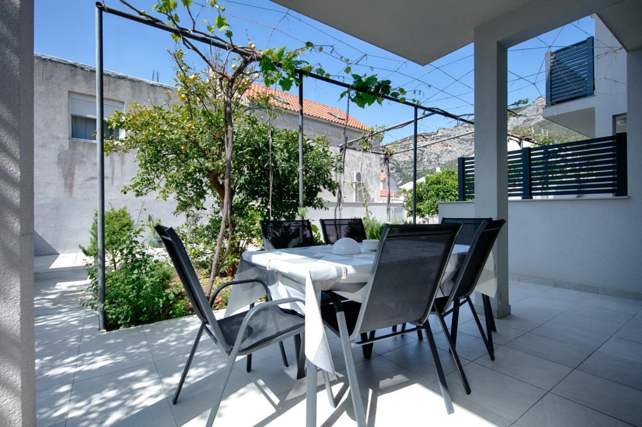 Apartmani Dule Komiža Exteriör bild