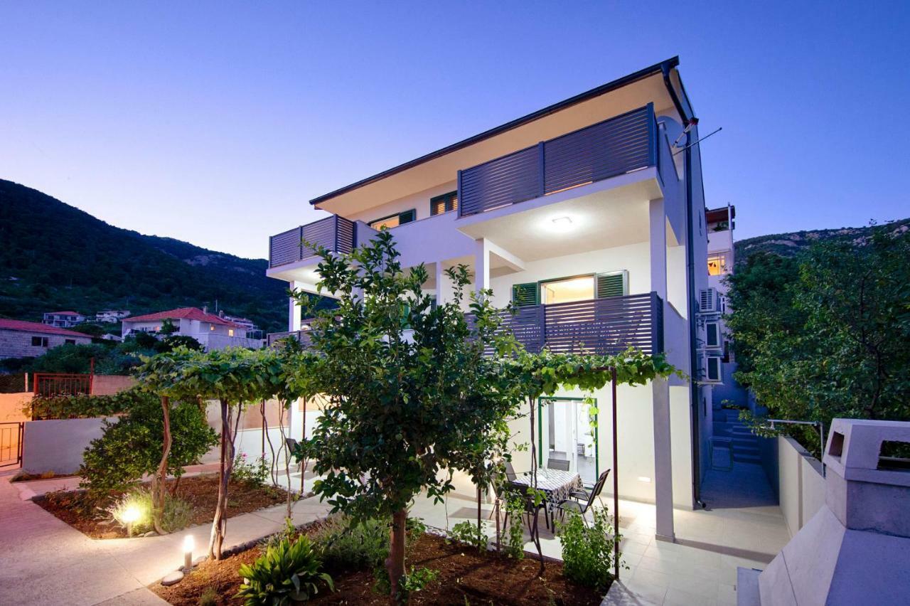 Apartmani Dule Komiža Exteriör bild