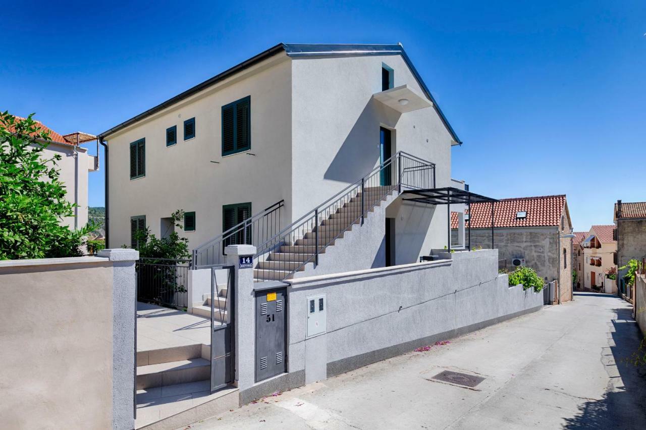 Apartmani Dule Komiža Exteriör bild