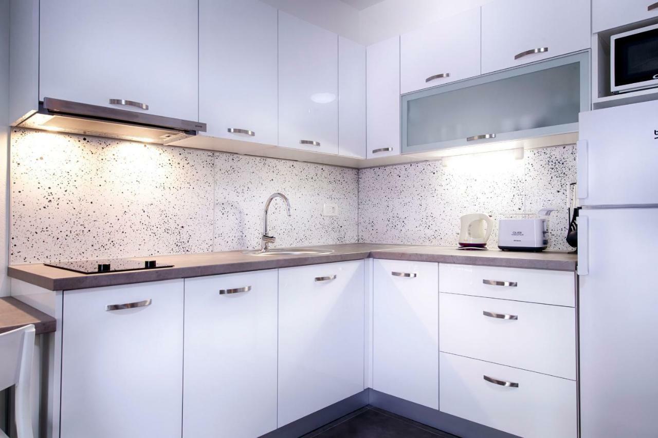 Apartmani Dule Komiža Exteriör bild